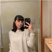 Ragazza di quinta superiore disposta a dare ripetizioni di italiano, inglese e altre materie